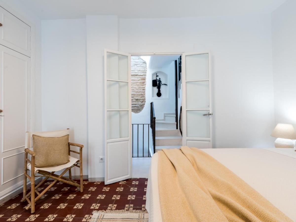 Unique Homes La Juderia Parking & Jacuzzi Севилья Экстерьер фото