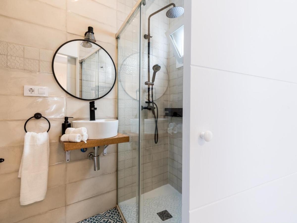 Unique Homes La Juderia Parking & Jacuzzi Севилья Экстерьер фото